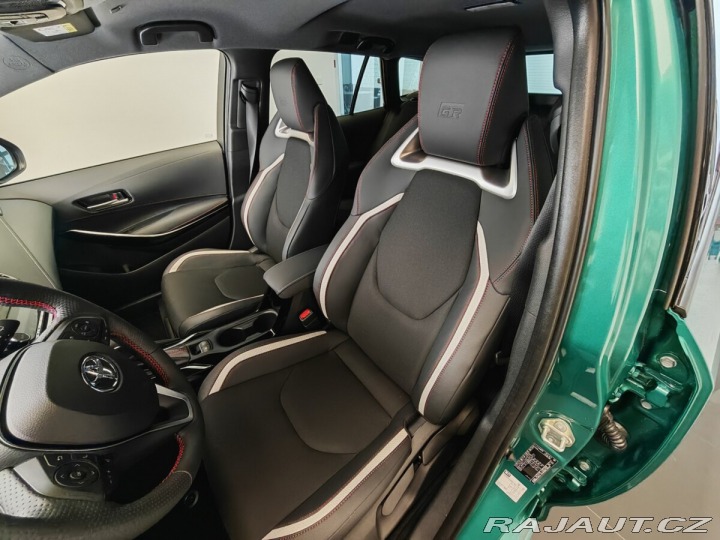 Toyota Crown 2,0 Hybrid e-CVT TS GR SP 2024