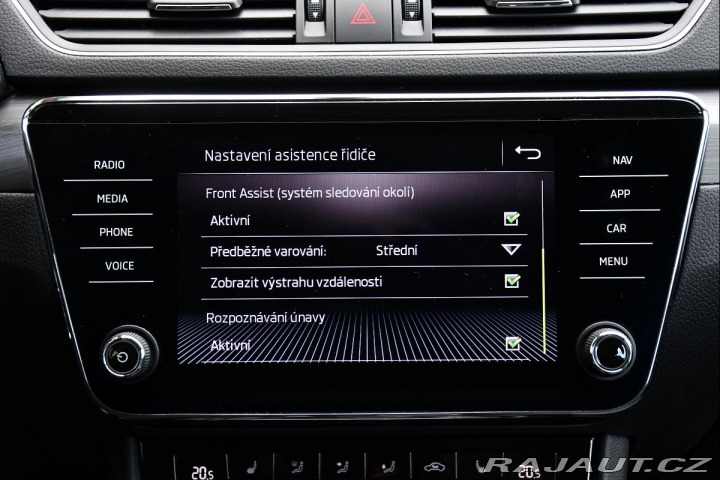 Škoda Superb 2.0TDi STYLE REZERVACE 2020