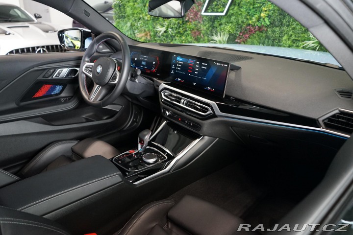 BMW M2 338kW HUD H/K Carbon Záru 2023
