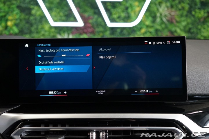 BMW M2 338kW HUD H/K Carbon Záru 2023