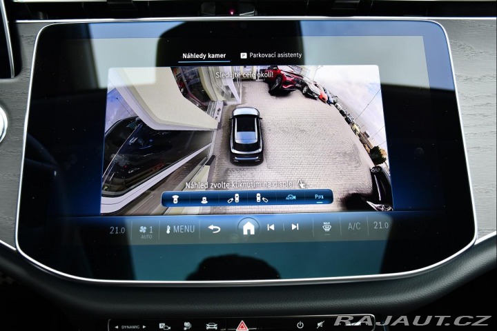 Mercedes-Benz E 300de 4MATI PANO ZÁRUKA 9 2023