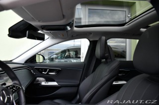 Mercedes-Benz E 300de 4MATIC PANO ZÁRUKA 2023