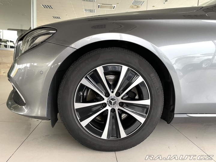 Mercedes-Benz E 300d 9G-Tr*180kW*Distroni 2020