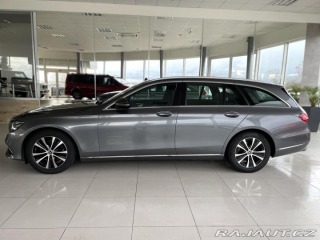 Mercedes-Benz E 300d 9G-Tr*180kW*Distroni 2020