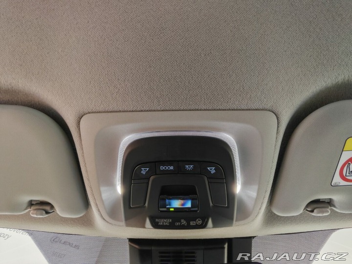 Toyota Corolla 1,8 Hybrid e-CVT Comfort 2024