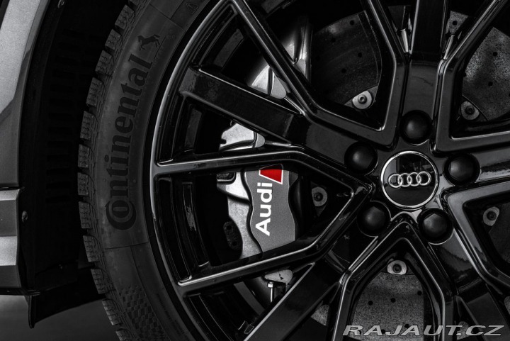 Audi RS Q3 2,5TFSI Q Keramiky RS pak 2020