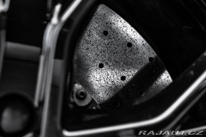 Audi RS Q3 2,5TFSI Q Keramiky RS pak 2020