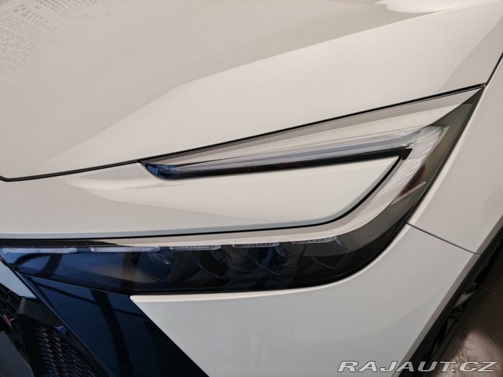 Toyota C-HR 2.0 PHEV 4x2 GR SPORT 2024