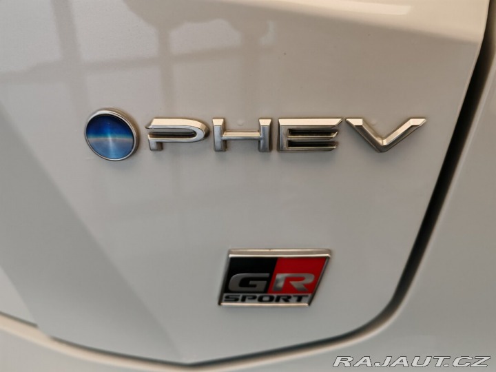 Toyota C-HR 2.0 PHEV 4x2 GR SPORT 2024