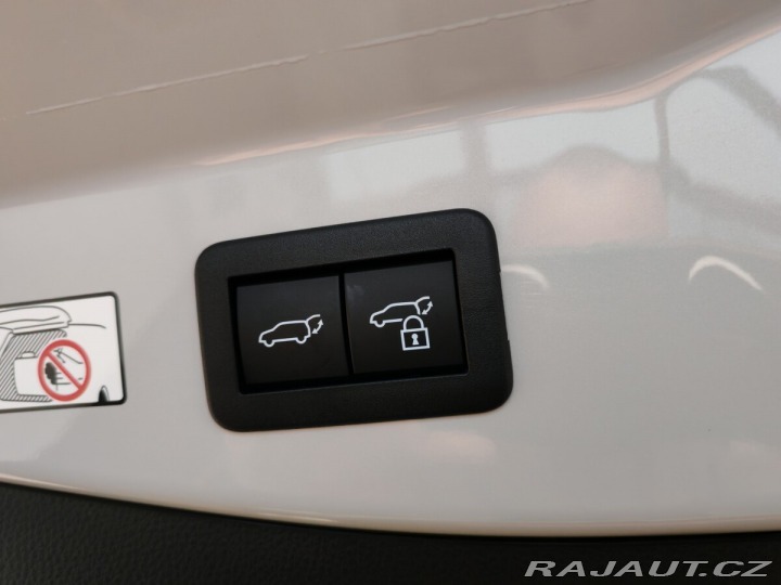 Toyota C-HR 2,0 GR SPORT Plug-in Hybr 2024