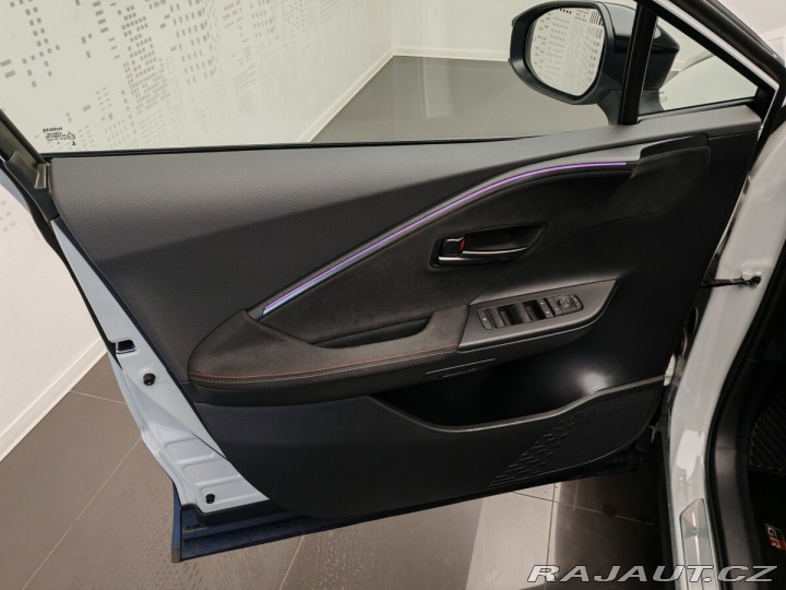 Toyota C-HR 2.0 PHEV 4x2 GR SPORT 2024