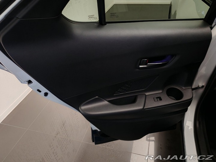 Toyota C-HR 2.0 PHEV 4x2 GR SPORT 2024