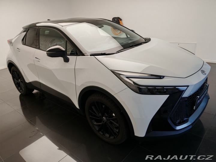 Toyota C-HR 2.0 PHEV 4x2 GR SPORT 2024
