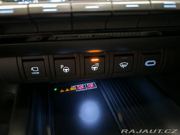 Toyota C-HR 2,0 GR SPORT Plug-in Hybr 2024