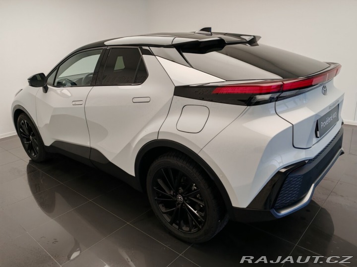 Toyota C-HR 2.0 PHEV 4x2 GR SPORT 2024