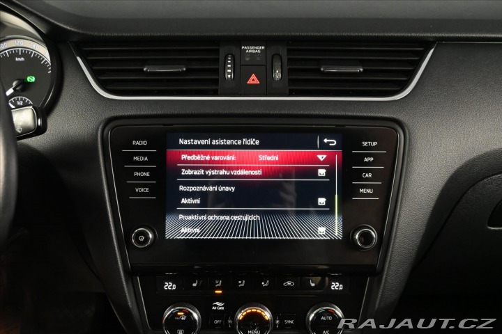 Škoda Octavia 2,0 TDi 110kW Style DSG Z 2020