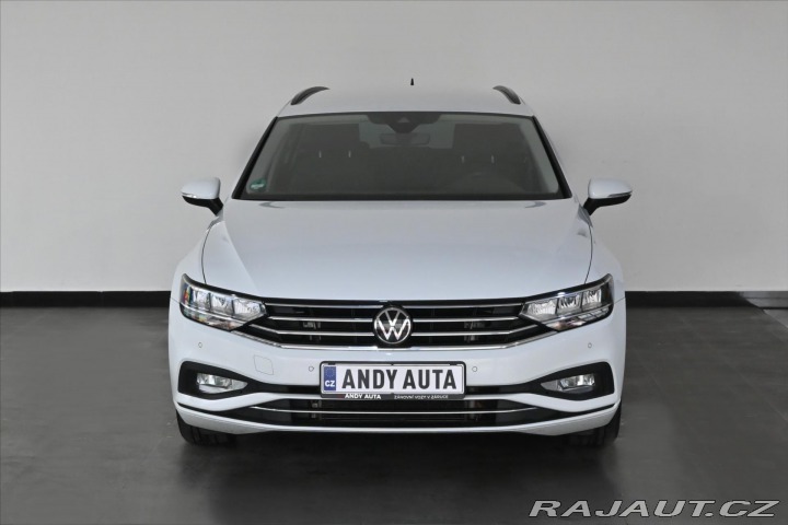 Volkswagen Passat 2,0 TDI 110 kW DSG Busine 2022