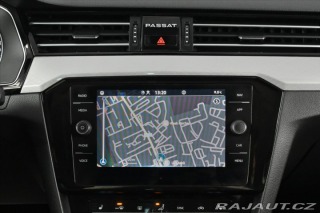 Volkswagen Passat 2,0 TDi 110kW DSG Busines 2022