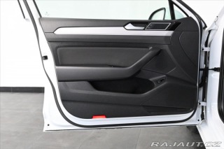 Volkswagen Passat 2,0 TDi 110kW DSG Busines 2022