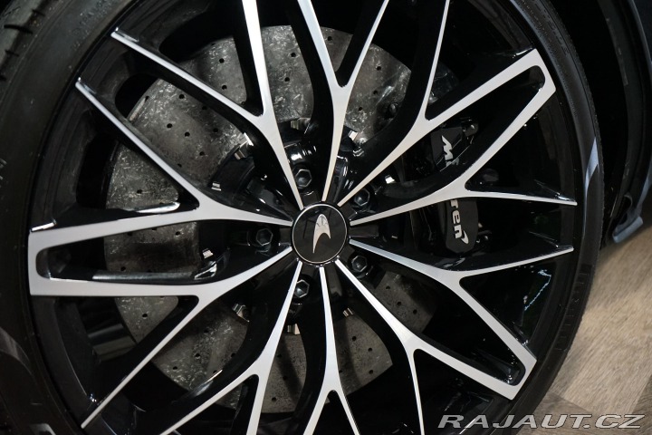 McLaren GT S Lift B&W LED Techlu 2025