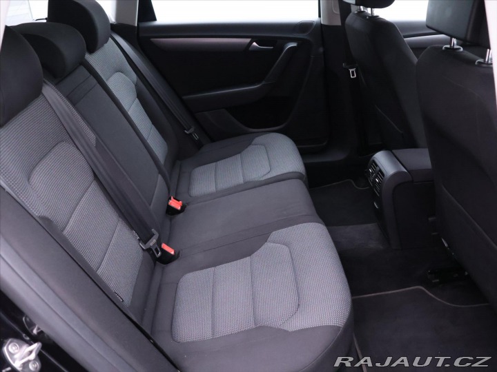 Volkswagen Passat 1,6 TDI Aut.klima Tempoma 2013