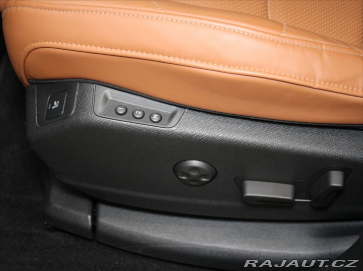 Ostatní značky Ostatní modely DS Automobiles DS7 Crossback 1,6 E-TENSE 300k.4x4 Louv 2022