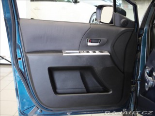 Mazda 5 2,0 D POJíZDNÉ - Svítí Ch 2008