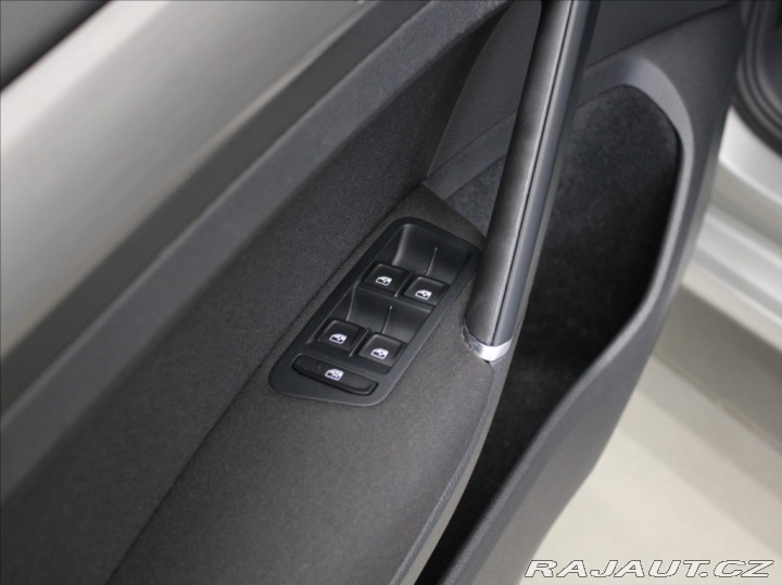 Volkswagen Golf 1,2 TSi 81kW DSG 83 750k 2016