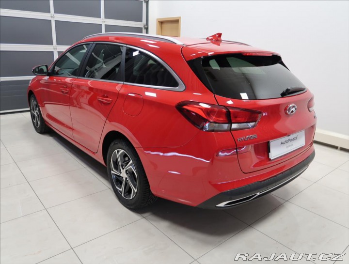 Hyundai i30 1,0 T-GDI Comfort ČR 1-ma 2022