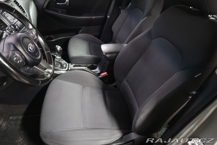 Kia Carens 1,6GDi,CZ,manuál 2015