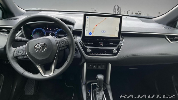 Toyota Corolla Cross 2,0 Hybrid e-CVT Executiv 2024