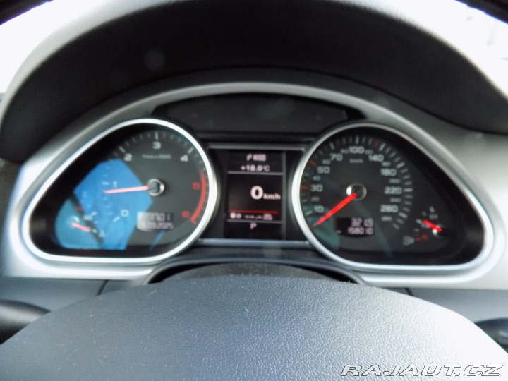 Audi Q7 3.0TDI/4x4/7.míst/LED/NAV 2012