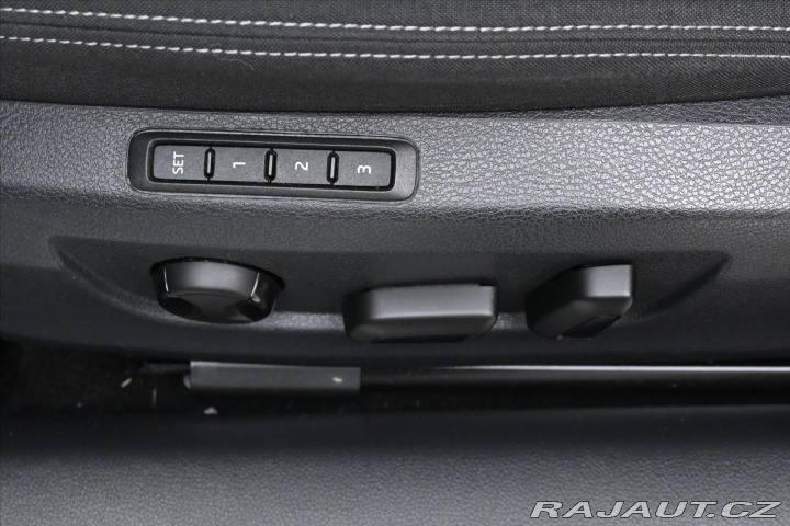 Škoda Superb 2,0 TDI 110 kW DSG Style 2022