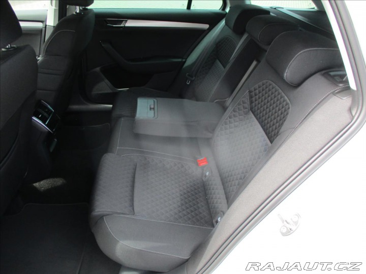Škoda Superb 2,0 TDI 147kW Style Combi 2020