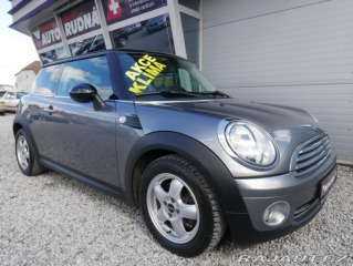 Mini Cooper 1,6i 90kW Klima REZERVACE 2010