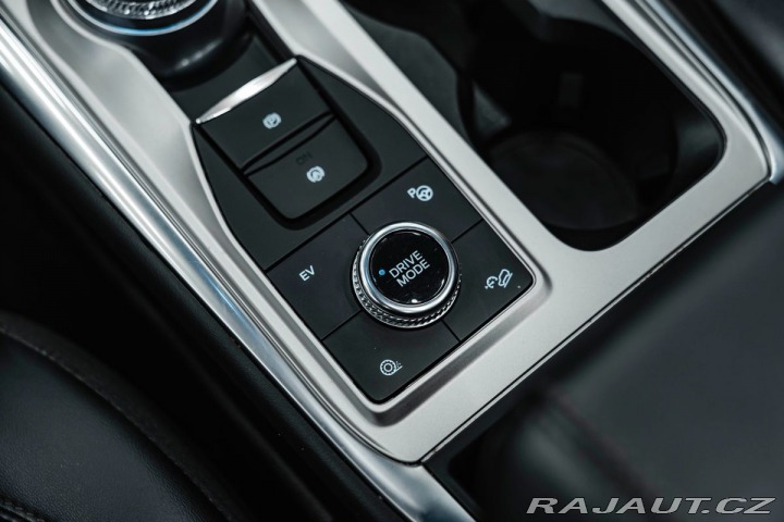 Ford Explorer Platinum Plug-in-Hybrid 4 2023