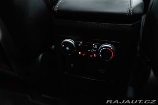 Ford Explorer Platinum Plug-in-Hybrid 4 2023