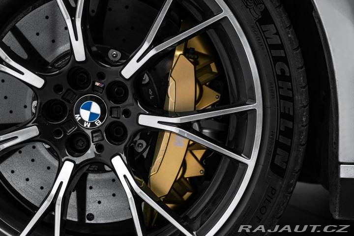 BMW M5 4.4 AT 2019