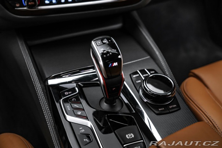 BMW M5 4.4 AT 2019