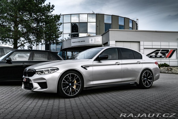 BMW M5 4.4 AT 2019