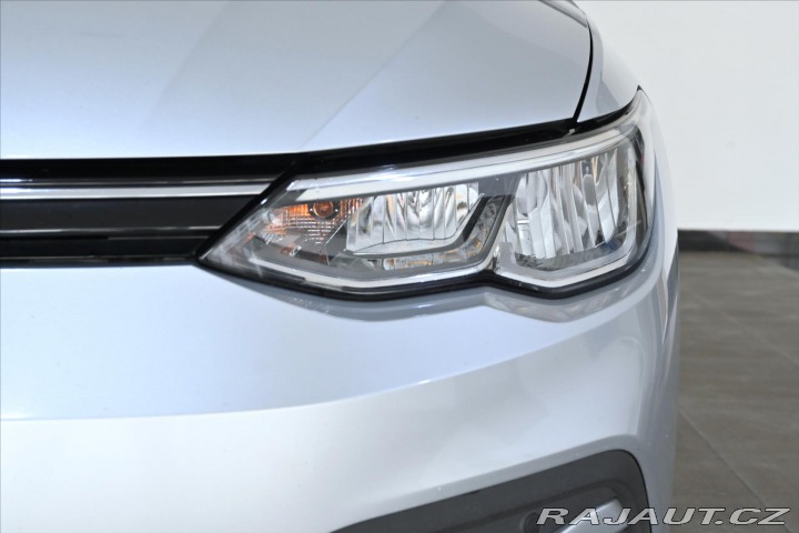 Volkswagen Golf 1,5 TSI 96 kW LIFE Záruka 2022