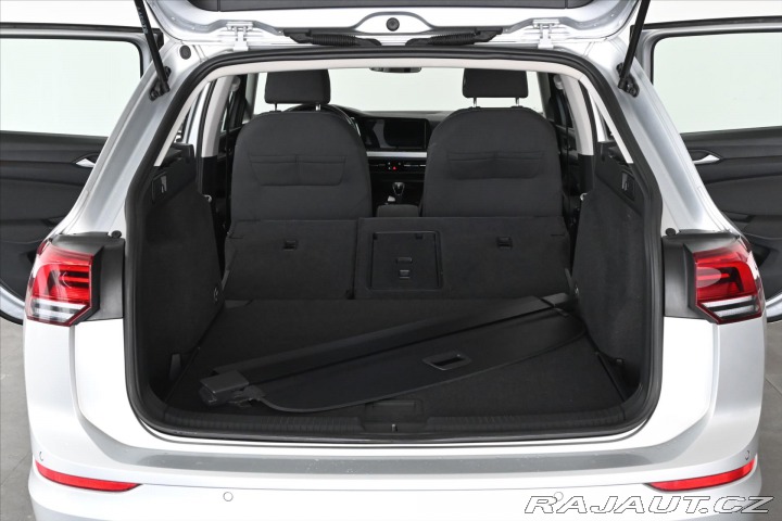 Volkswagen Golf 1,5 TSI 96 kW LIFE Záruka 2022