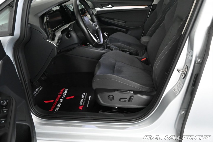 Volkswagen Golf 1,5 TSI 96 kW LIFE Záruka 2022