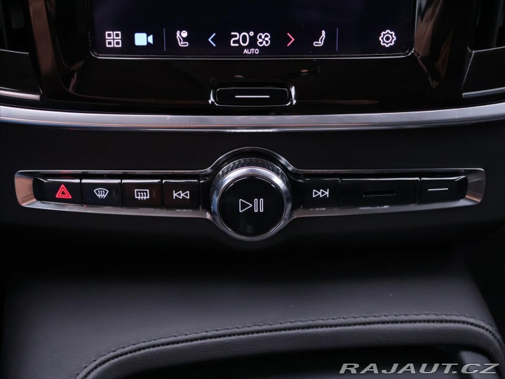 Volvo V90 2,0 B5 173kW AWD CZ 1.maj 2022