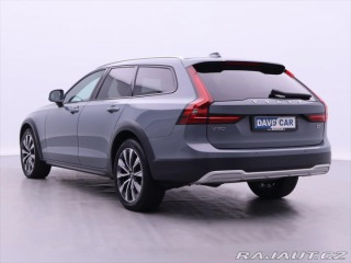 Volvo V90 2,0 B5 173kW AWD CZ 1.maj 2022