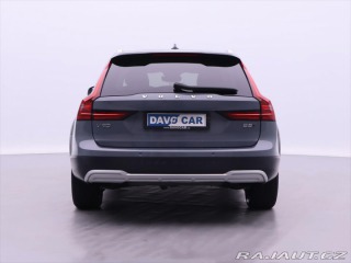 Volvo V90 2,0 B5 173kW AWD CZ 1.maj 2022