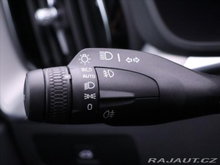 Volvo XC60 2,0 B5 AWD Plus Dark CZ 1 2022
