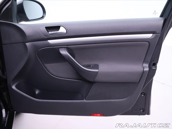 Volkswagen Golf 1,6 TDI 77kW Aut.klima Na 2013