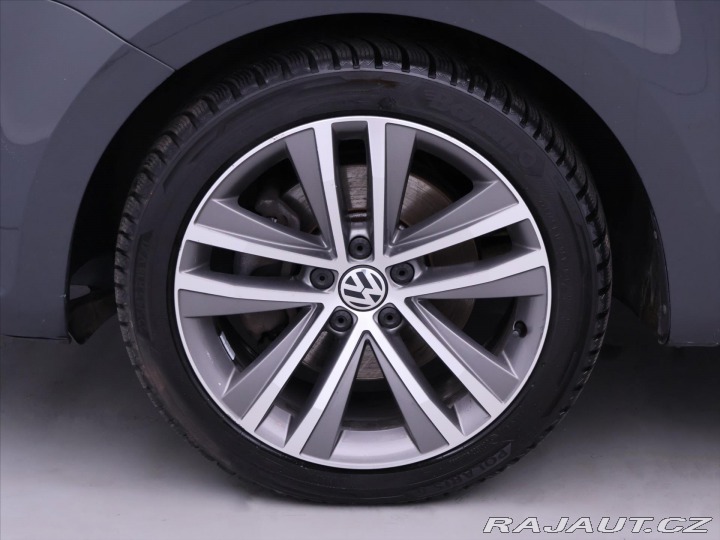 Volkswagen Sharan 2.0 TDI 130kW Life Xenon 2013