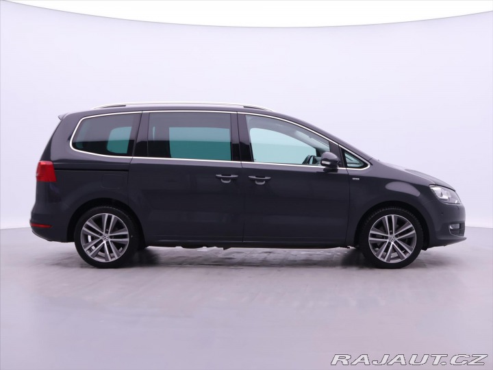Volkswagen Sharan 2.0 TDI 130kW Life Xenon 2013